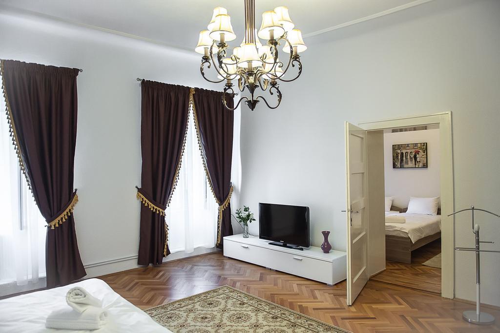 Apartament Piata Mica Sibiu Bagian luar foto